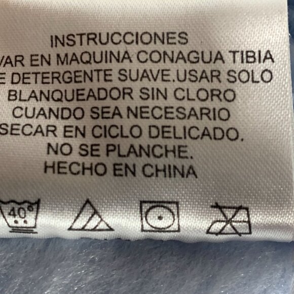 Northpoint Kids Bear & Bunny Soft Baby Blanket 43" x 55" Acrylic/Polyester - Picture 10 of 10